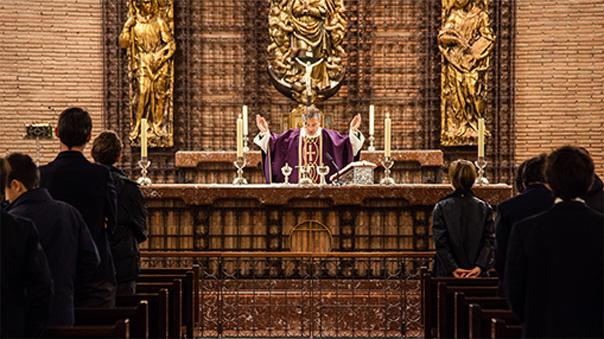 atención sacerdotal