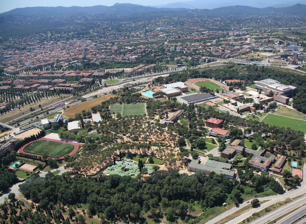Viaro Global School