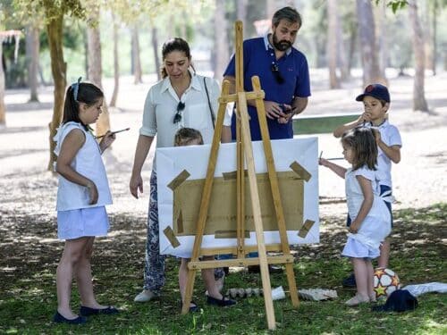 muestra de artes pintura familiar